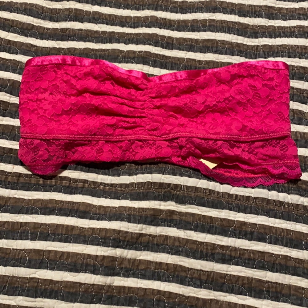 Strapless aerie bralette